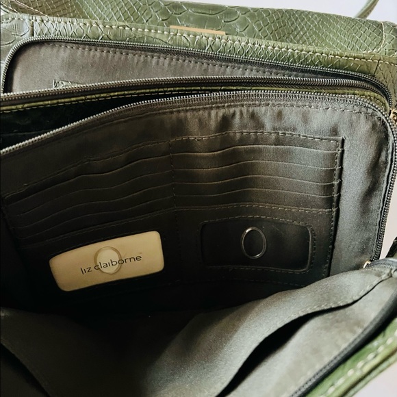 Green Liz Claiborne bag! - Picture 4 of 6